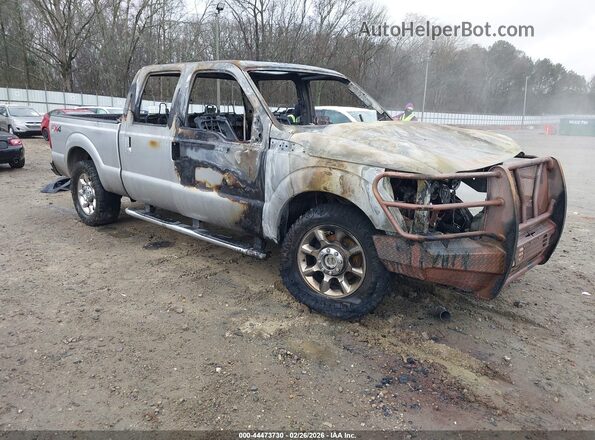 1FT7W2BT5GEB39747 2016 FORD F-250 Серебряный Передняя правая четверть