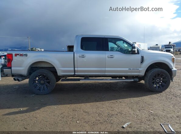 1FT7W2BT5JEC79210 2018 FORD F-250 Серебряный Вид задней части салона