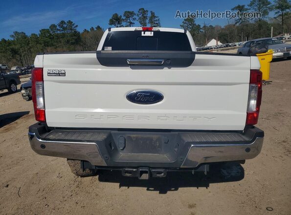 1FT7W2BT6JEB96286 2018 FORD F250 Белый Вид сзади