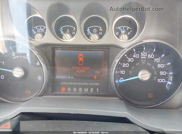1FT7W2BT8GED38677 2016 FORD F-250 Черный Вид задних сидений