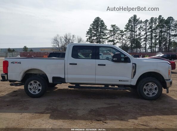 1FT7W2BT8TEC80791 2026 FORD F-250 Белый Вид задней части салона