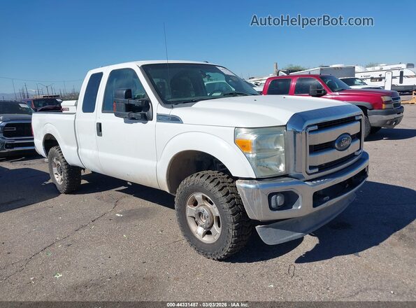1FT7X2B65GEA65317 2016 FORD F-250 Белый Передняя правая четверть