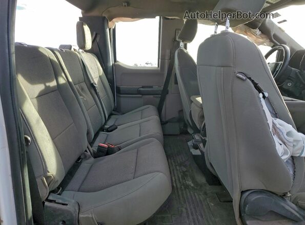 1FT7X2B66NEC75373 2022 FORD F250 White Вид задніх сидінь