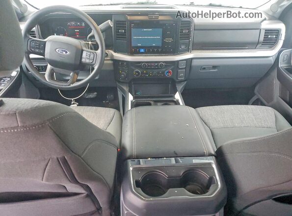 1FT8W2BA8SEC31897 2025 FORD F250 Синий Вид панели приборов