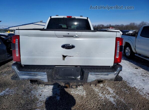 1FT8W2BT6SEC47811 2025 FORD F250 White Widok z tyłu