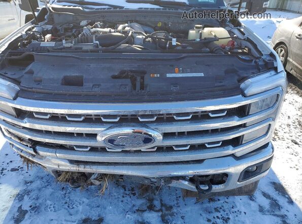 1FT8W2BT6SEC47811 2025 FORD F250 White Widok wnętrza z tyłu