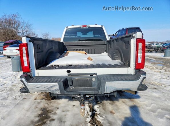 1FTBF2AA6PED43483 2023 FORD F250 Белый Вид сзади
