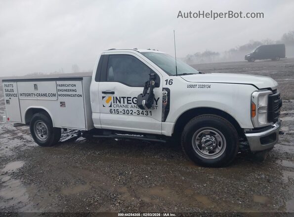 1FTBF2AA6REF55139 2024 FORD F-250 Белый Вид щитка приборов