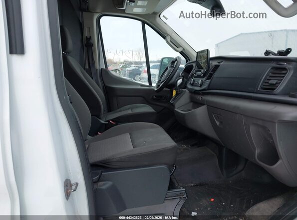 1FTBF4XG6MKA37369 2021 FORD TRANSIT-350 White Вид салону спереду