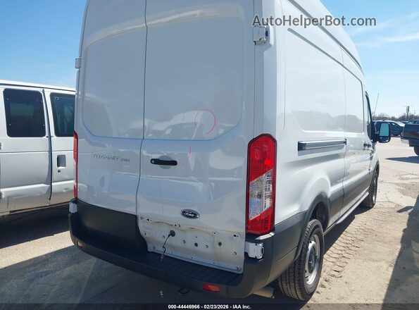 1FTBR1X88PKB01429 2023 FORD TRANSIT-250 Белый Задняя правая четверть
