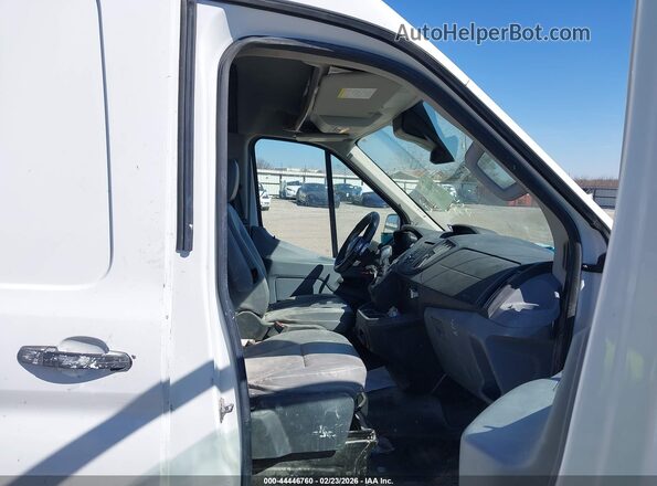 1FTBW2CM7JKB22183 2018 FORD TRANSIT-350 Белый Вид салона спереди
