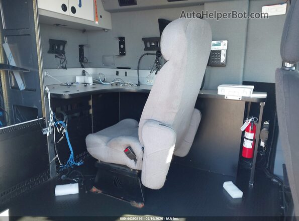 1FTBW2CMDHKA41634 2017 FORD TRANSIT-350 White Вид наклейки з VIN-кодом