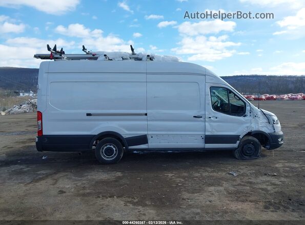 1FTBW3X86RKA42484 2024 FORD TRANSIT-350 Белый Вид задней части салона