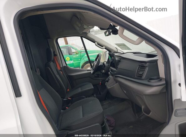 1FTBW3XK6NKA28381 2022 FORD E-TRANSIT-350 CARGO VAN Белый Вид салона спереди