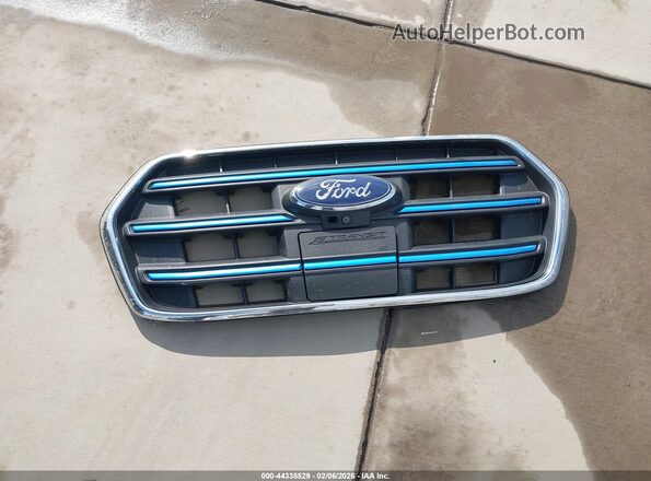 1FTBW3XK6NKA28381 2022 FORD E-TRANSIT-350 CARGO VAN Белый Вид щитка приборов