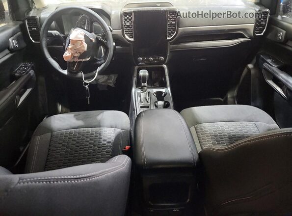 1FTER4HPXSLE41785 2025 FORD RANG Cream Widok deski rozdzielczej