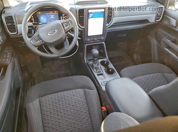 1FTER4PH4SLE29805 2025 FORD RANG Gray Widok deski rozdzielczej