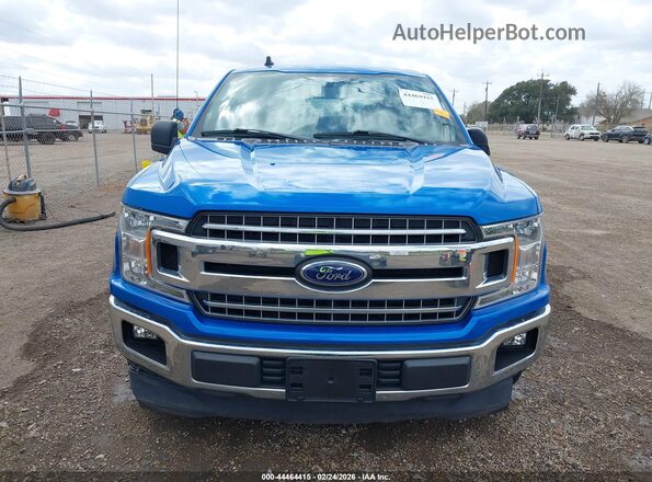 1FTEW1C55KKF31784 2019 FORD F150 Blue Rear interior view