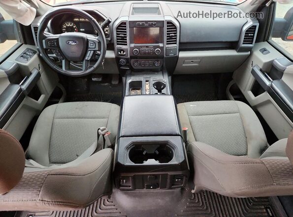 1FTEW1CB3KFA68896 2019 FORD F150 Красный Вид панели приборов