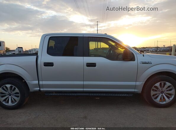 1FTEW1CP0JFC00636 2018 FORD F150 Gray Widok wnętrza z tyłu