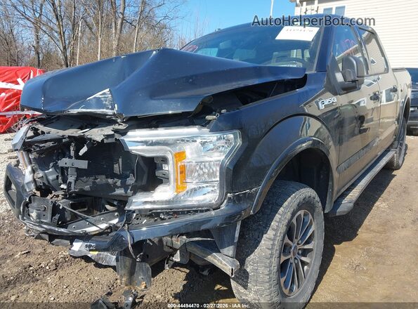 1FTEW1E58JFD94473 2018 FORD F150 Black Widok z przodu