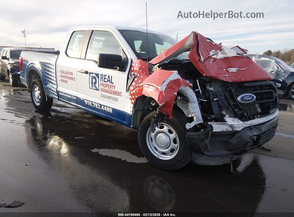 1FTEX1CB5NKE84716 2022 FORD F150 Белый Передняя правая четверть
