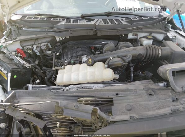 1FTEX1CB5NKE84716 2022 FORD F150 Белый Вид сзади