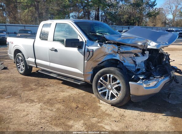 1FTEX1CP0MKE88263 2021 FORD F150 Серебряный Передняя правая четверть