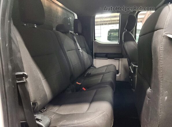 1FTEX1EP3KKF20956 2019 FORD F150 Белый Вид задних сидений
