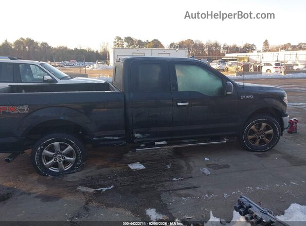 1FTEX1EP6JKD76916 2018 FORD F150  Widok wnętrza z tyłu