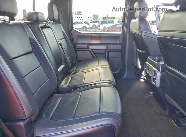 1FTFW1RG4KFA00372 2019 FORD F150 Blue Widok tylnych siedzeń
