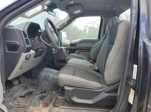 1FTMF1C53KKE18136 2019 FORD F150 Черный Вид салона спереди