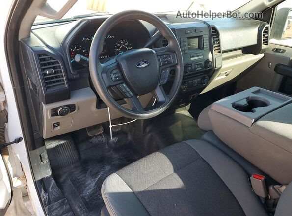 1FTMF1C85GKD87117 2016 FORD F150 Белый Вид панели приборов