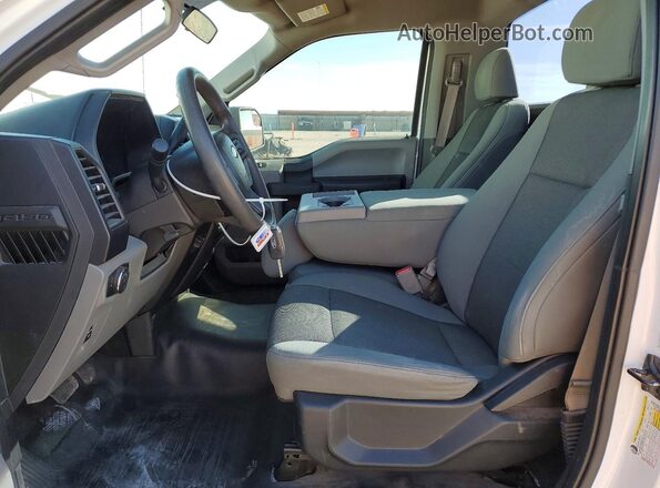 1FTMF1C85GKD87117 2016 FORD F150 Белый Вид салона спереди