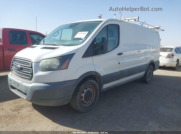 1FTYE1YM3GKB44402 2016 FORD TRANSIT-150 Белый Передняя левая четверть