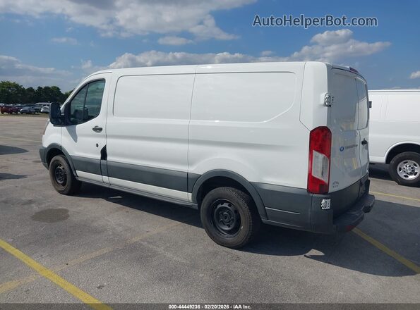 1FTYE1YM8HKA38769 2017 FORD TRANSIT-150 Белый Задняя левая четверть