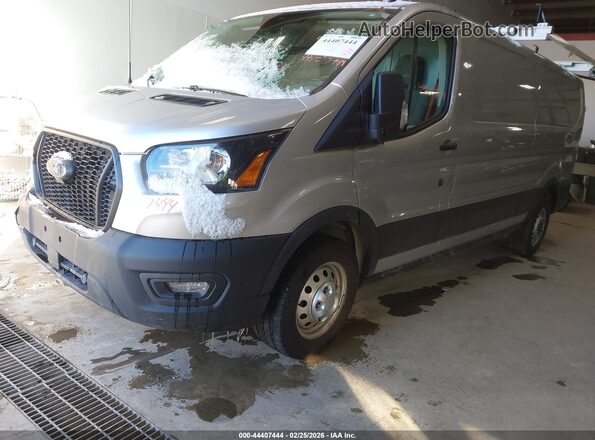 1FTYE2Y82PKB66223 2023 FORD TRANSIT-150 Серебряный Передняя левая четверть