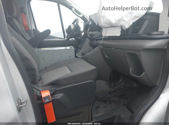 1FTYE2Y88PKA16536 2023 FORD TRANSIT-150 Белый Вид салона спереди