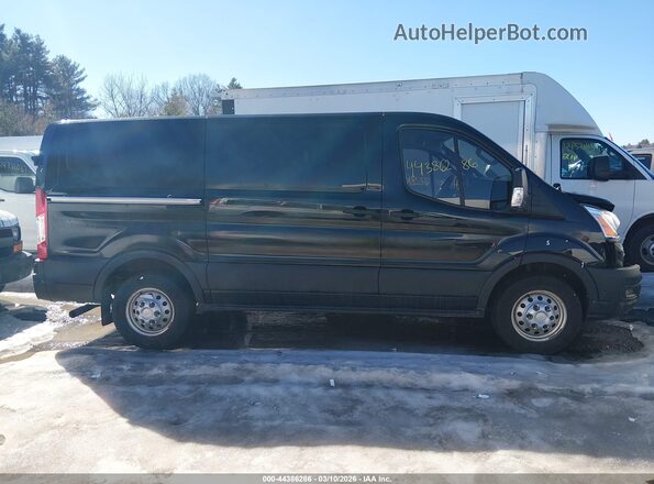 1FTYE2Y89MKA24172 2021 FORD TRANSIT-150 Черный Вид задней части салона
