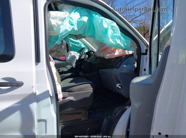 1FTYR1YM0JKA98703 2018 FORD TRANSIT-250 Белый Вид салона спереди