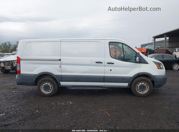 1FTYR1YM1HKB49569 2017 FORD TRANSIT-250 White Սալոնի հետևի տեսք