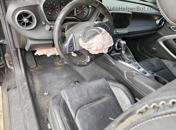 1G1FD1RS0P0124278 2023 CHEVROLET CAMARO Черный Вид панели приборов