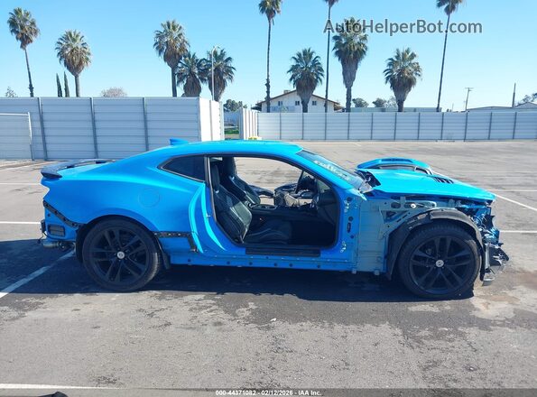 1G1FE1R78P0131455 2023 CHEVROLET CAMARO Blue Вид задньої частини салону