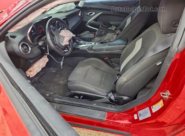 1G1FF1R79P0128187 2023 CHEVROLET CAMARO Красный Вид салона спереди