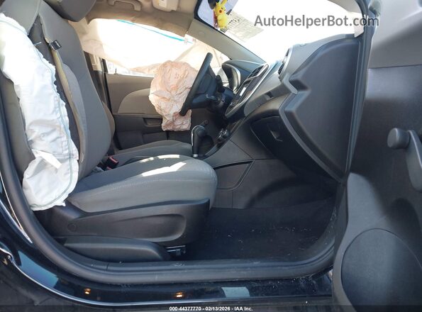 1G1JB5SB3K4134046 2019 CHEVROLET SONIC Black Widok wnętrza z przodu