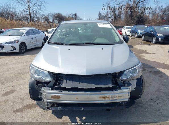 1G1JB5SHXJ4135830 2018 CHEVROLET SONIC Silver Widok zestawu wskaźników