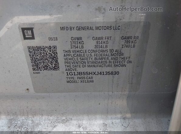1G1JB5SHXJ4135830 2018 CHEVROLET SONIC Silver Widok komory silnika
