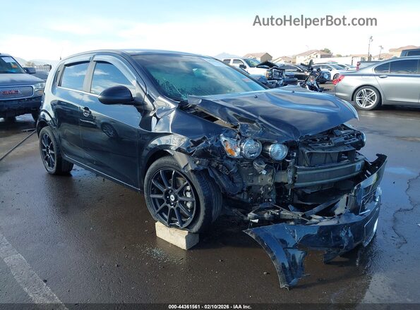 1G1JC6SH6G4165774 2016 CHEVROLET SONIC Черный Вид спереди
