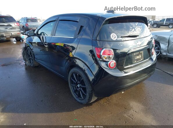 1G1JC6SH6G4165774 2016 CHEVROLET SONIC Черный Задняя левая четверть
