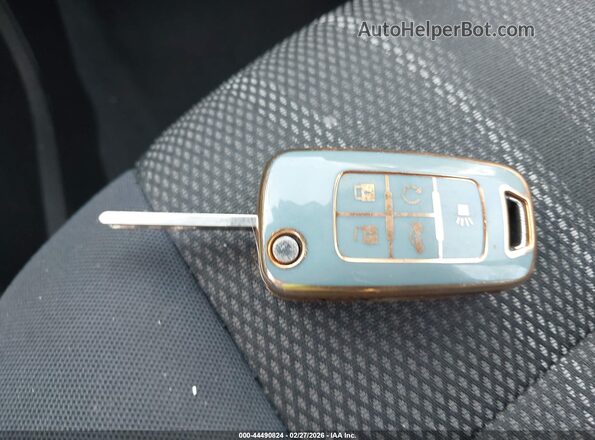1G1JD5SH3H4107565 2017 CHEVROLET SONIC Серебряный Вид панели приборов